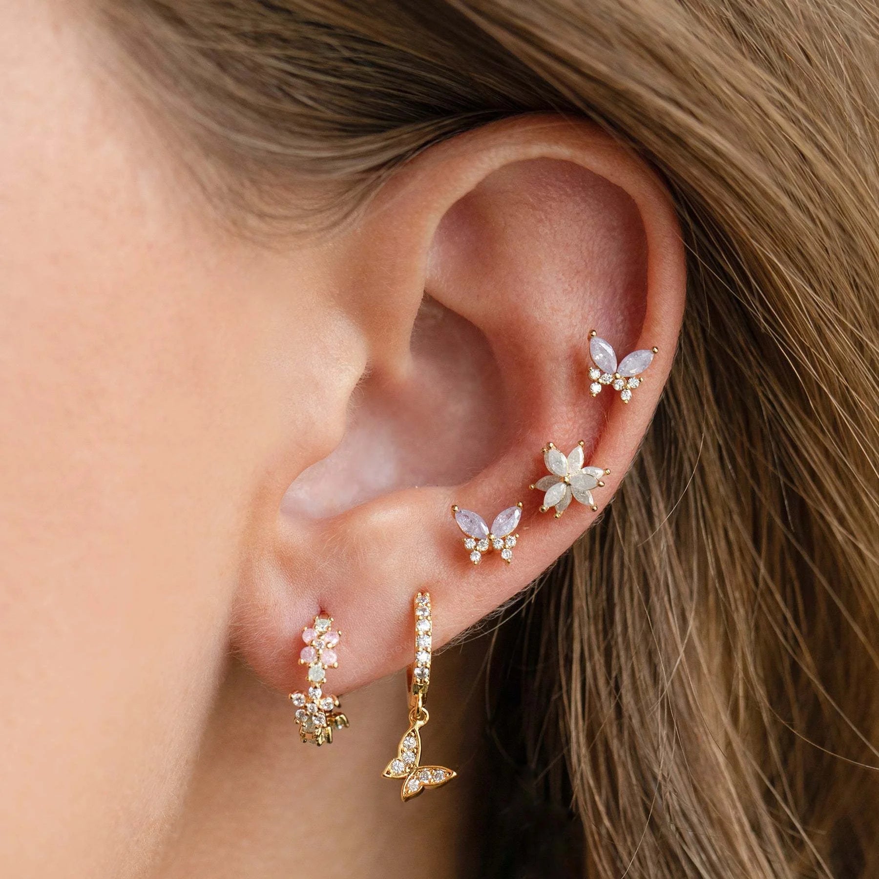 Dina Wholesale Women Etsy Dainty Diamond Gold Butterfly Huggie Hoop Earring Set Classic Minimalist Piercing Earrings Sets