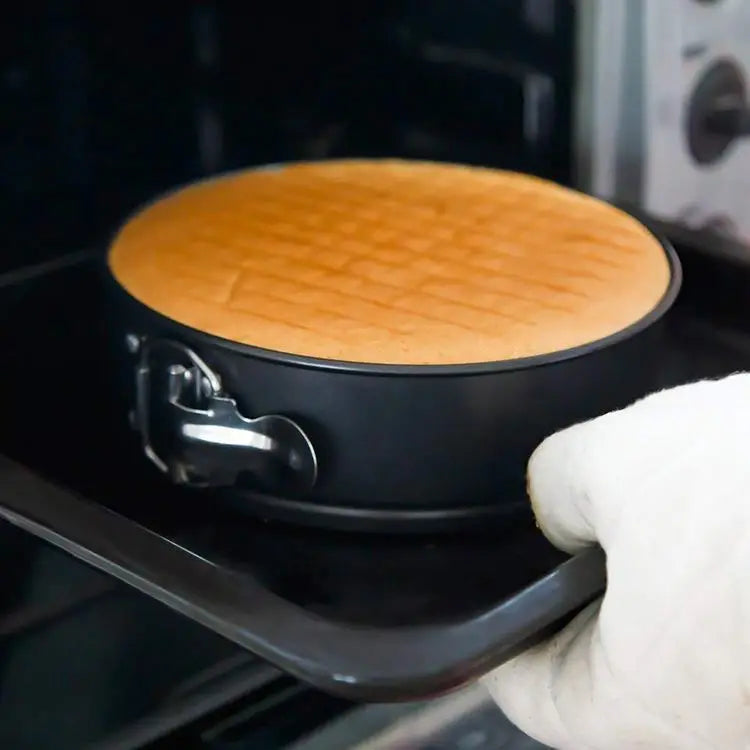 Home and Commercial Use Leakproof Metal Non-Stick Cheesecake Pan Removable Bottom Baking Dish for Restaurants and Hotels