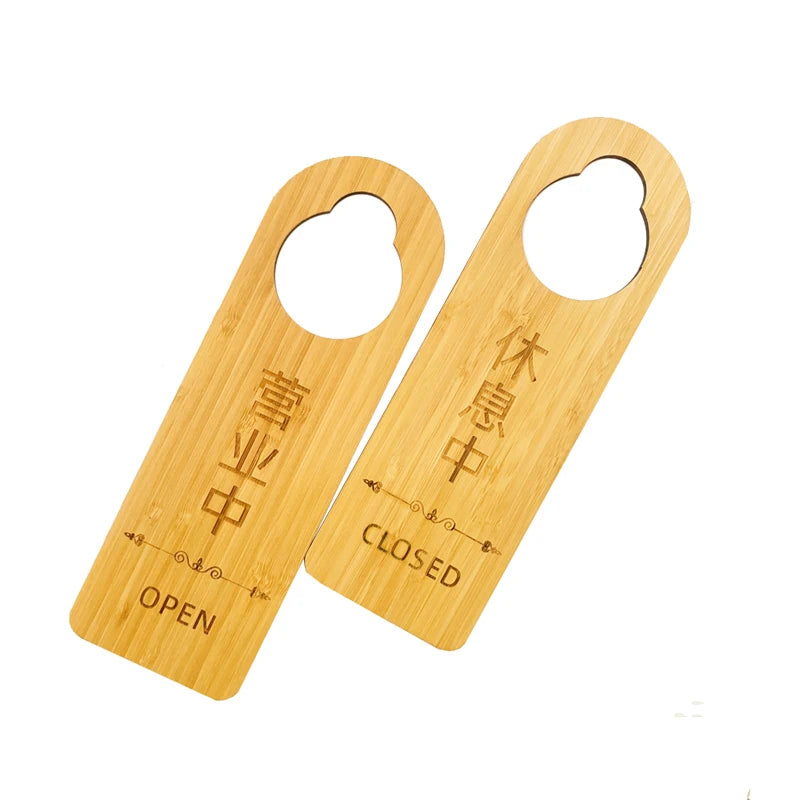 Wholesale Eco-Friendly Bamboo 'Do Not Disturb Welcome Please Knock' Customizable Simplicity Style Carved Door Sign Custom Logo