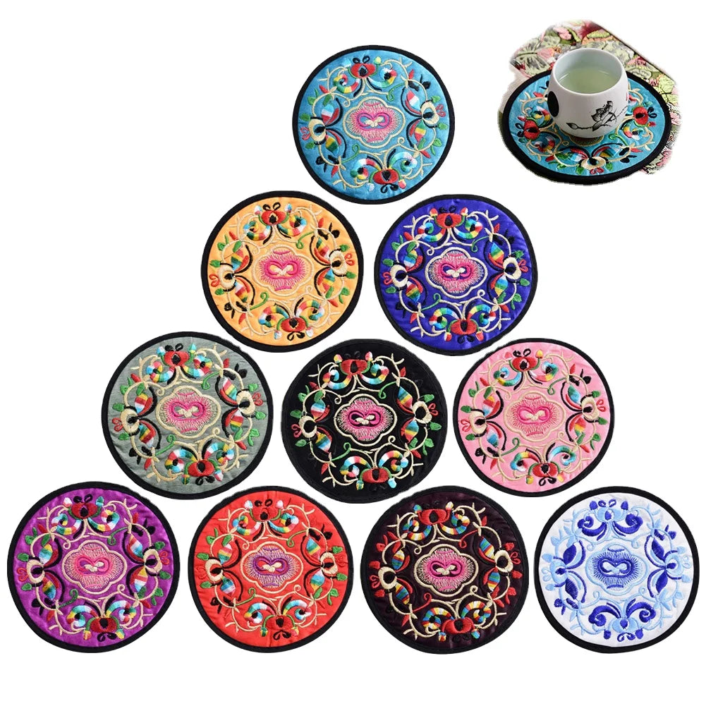 Chinese Style Round Embroidered Cloth Coasters Vintage Ethnic Floral Design Teacup Mat Dining Table Placemat Cup Mats Pads Gifts