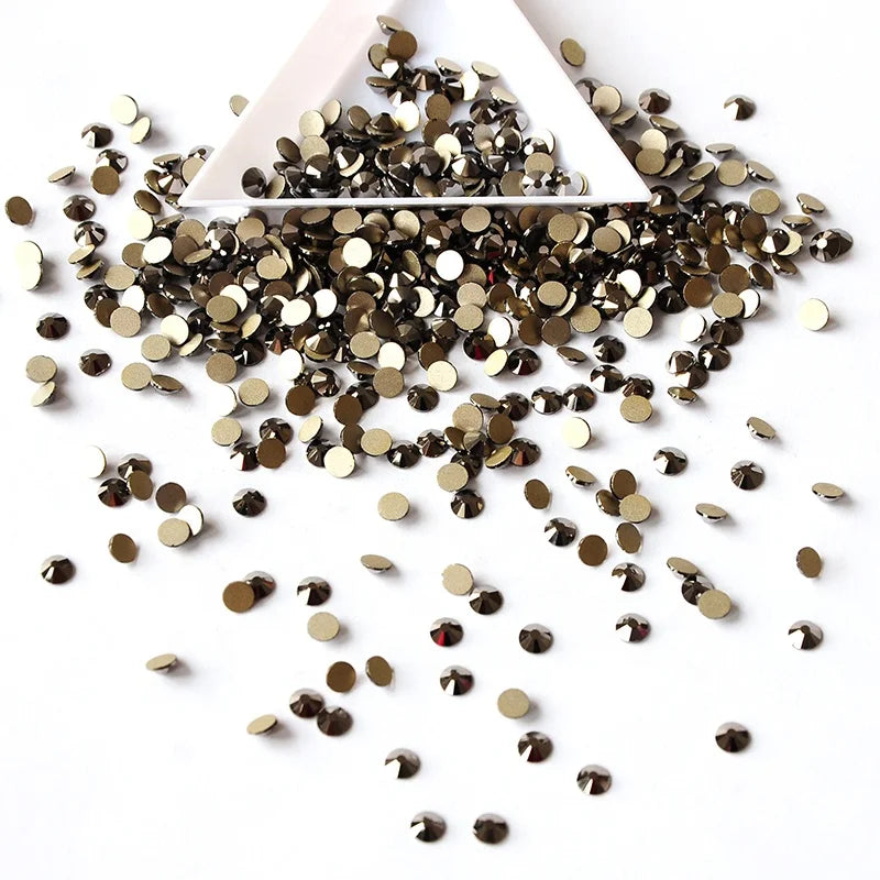 Hematite Non Hotfix Glass Rhinestones Flat Back Rhinestones in Bulk for Shoes