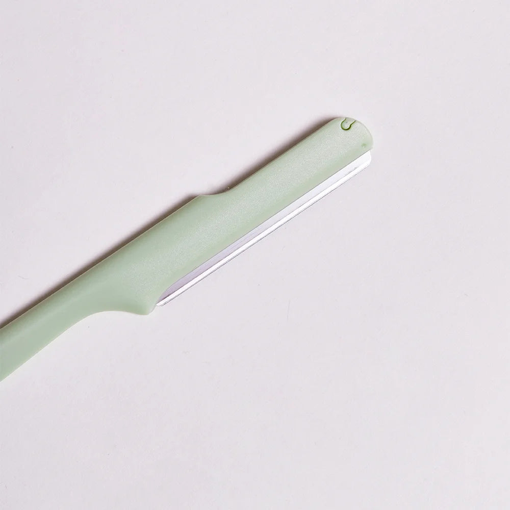 SBELLE  Wholesale Women Eyebrow Razoosmetic Tools Plastic Portable Lady Eyebrow Trimmer Brow Razor
