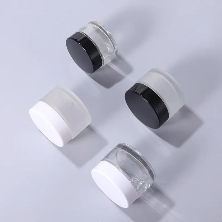 Stock White Black Screw Cover Skincare Cosmetic Packaging 10ml 15ml 30ml Empty Matte Glass Cream Cosmetic Jar