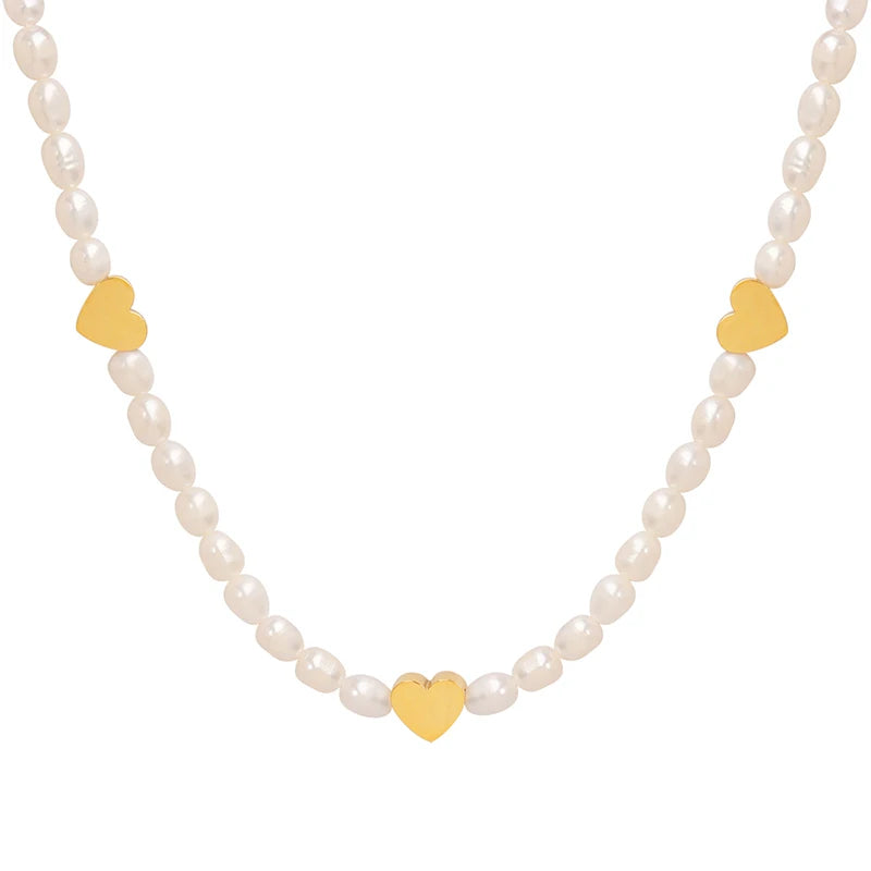 Design Fresh Heart Pendant Necklace with Pearl Chain Necklace