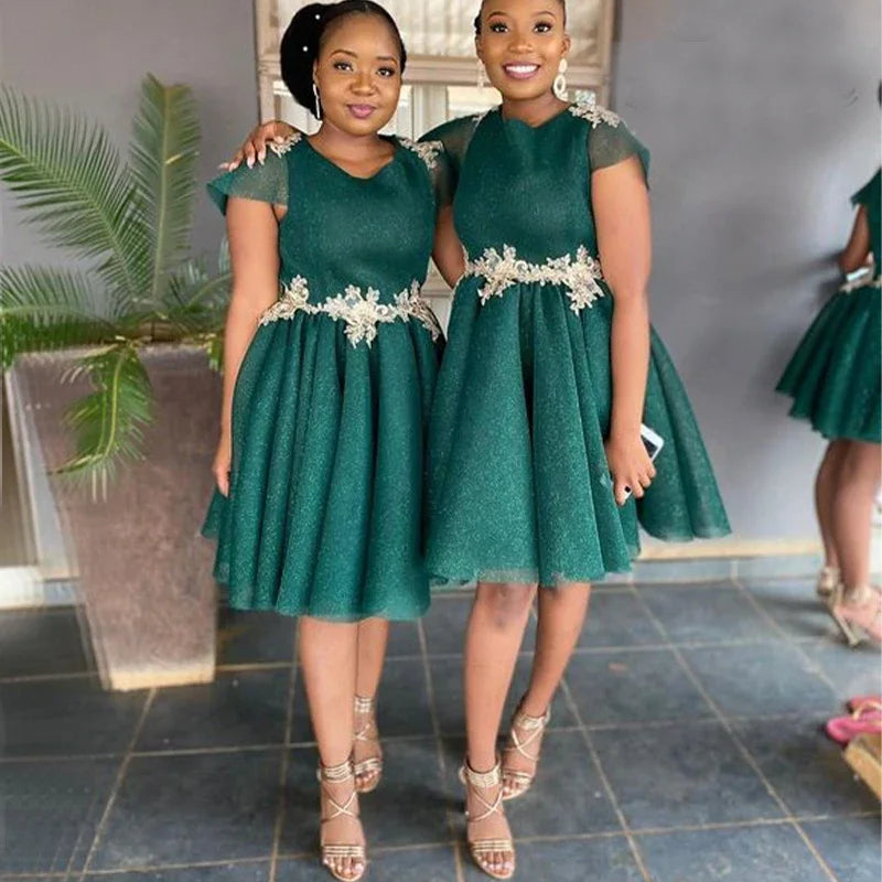 Latest O Neck Zipper Back a Line Knee Length Gold Appliques African Wedding Guest Party Green Short Bridesmaid Dresses MB400