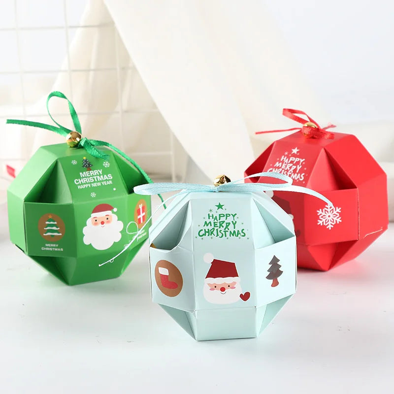Creative Christmas Round Treat Boxes Christmas Party Favor Gift Box Packaging for Xmas Sweets with Ribbon