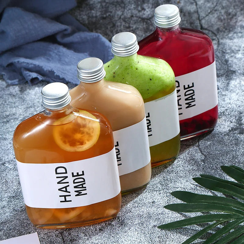 250ml Flask Round Shoulder Glass Wine Bottle Transparent Flat Glass Bottle for Milk Tea Juice Coffee