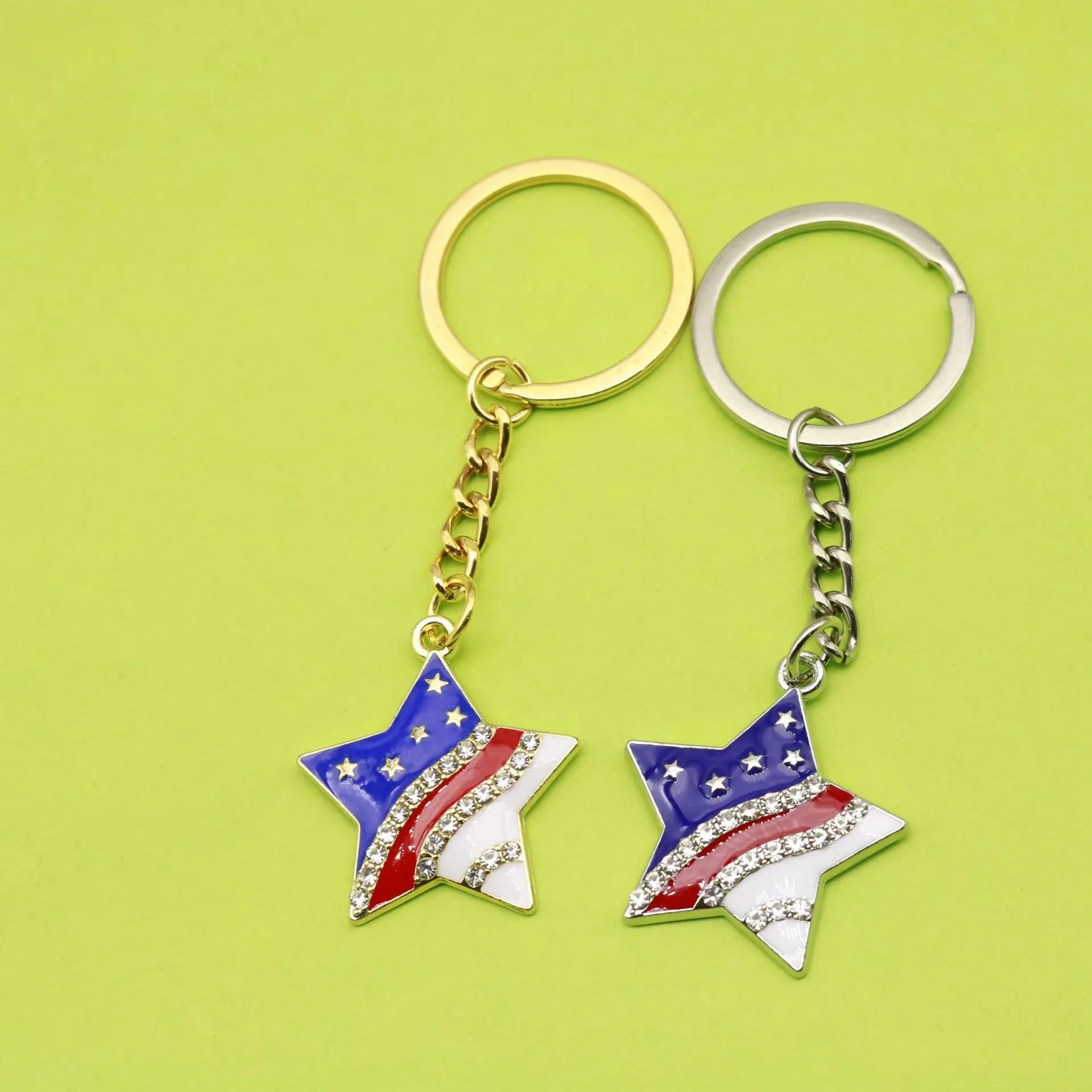 Trendy Classic American Flag Keychain Woven Metal with Heart and Star Shape Inlaid Diamonds Popular in Europe and America