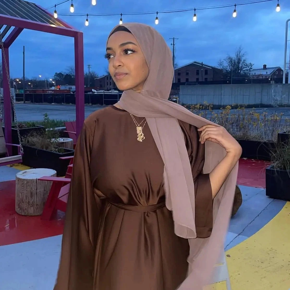 Wholesale Turkey Modest Dubai EID Robe Sale Abaya Online Solid Color Luxury Abaya Women Muslim Dress Satin Silk Closed Abaya