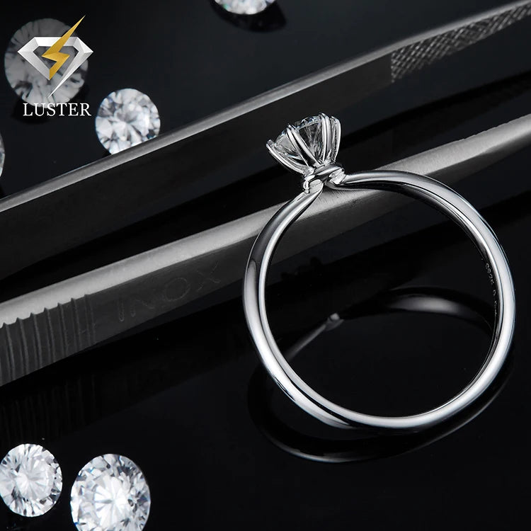 Cheap Wholesale Round Delicate Perfect Moissanite Ring 925 Sterling Silver Moissanite Sterling Silver Ring