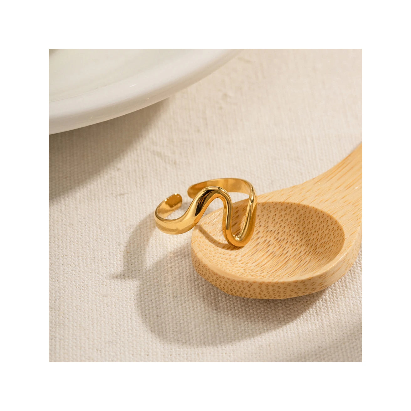 ERESI Cheap Price Daily Simple Minimalist Stainless Steel 18K Gold Plated Opening Ring Gift Irregular Curved Rings for Women