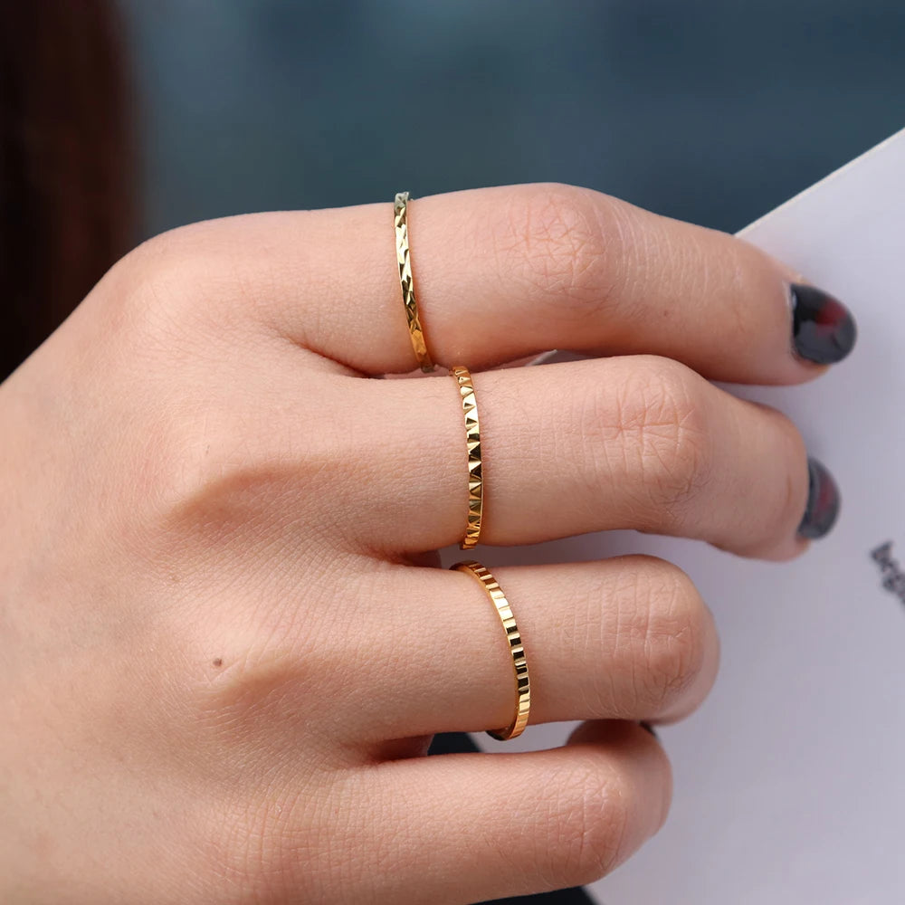 Chris April 316L Texture Ring Gold Stainless Steel Knuckle Triple Layer Pinky Ring for Men