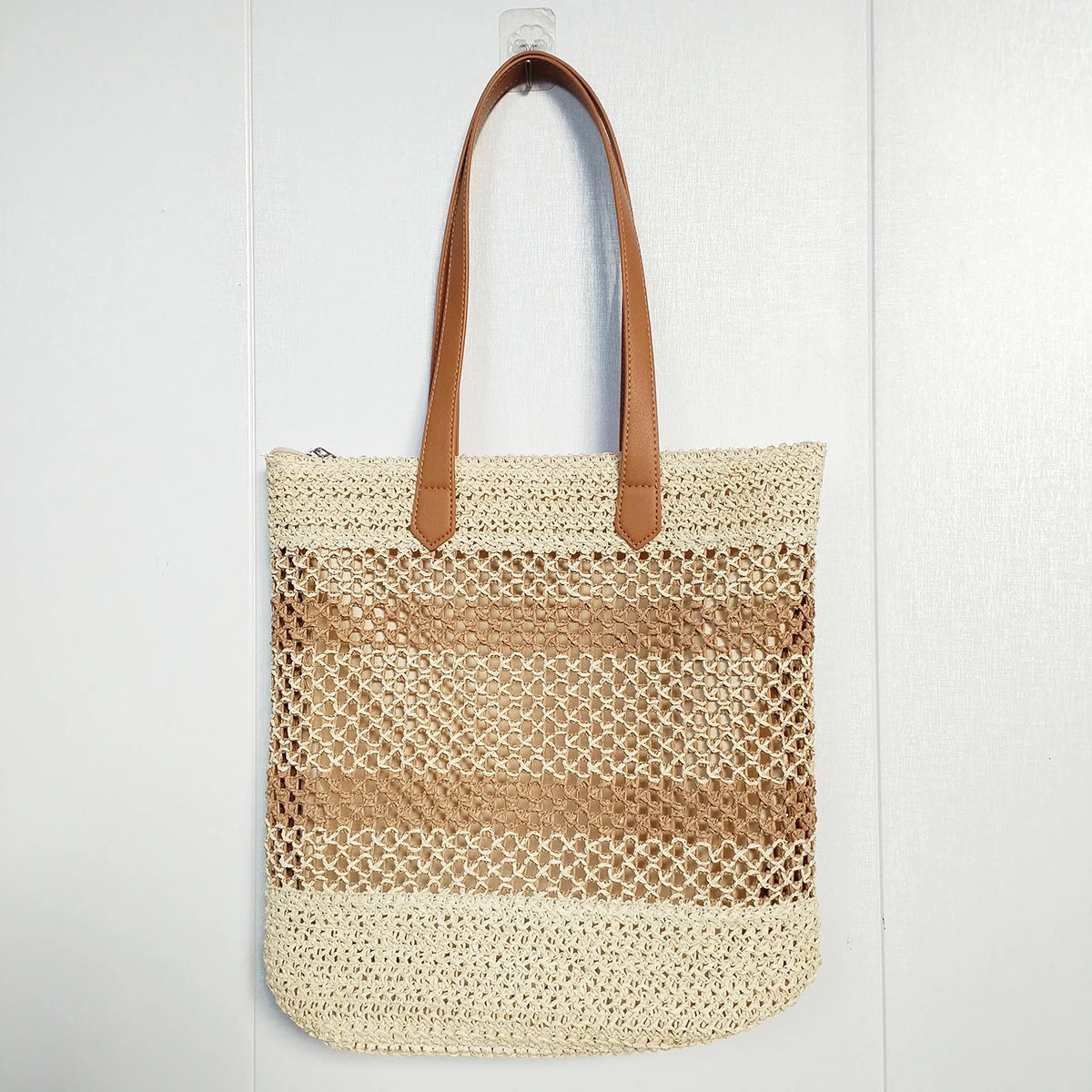 2026 Fashionable Large Capacity Leisure Underarm Bag Zip Tassel Portable Lady's Summer Beach Shoulder Bag for Autumn Spring