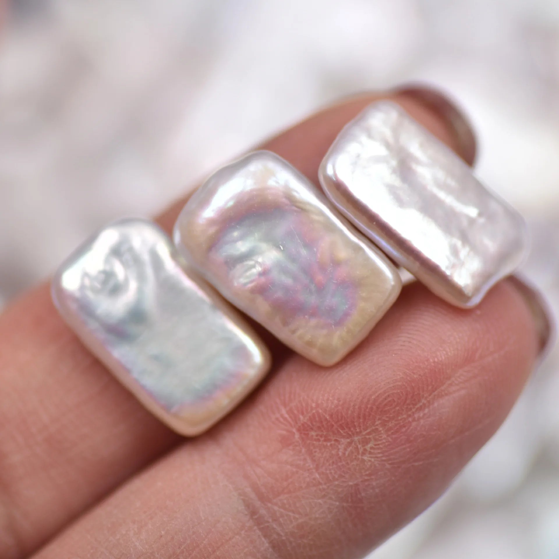 Irregular Bright Light Wrinkled Skin Fresh Water Pearls About 16*10mm Baroque Fresh Water Pearl