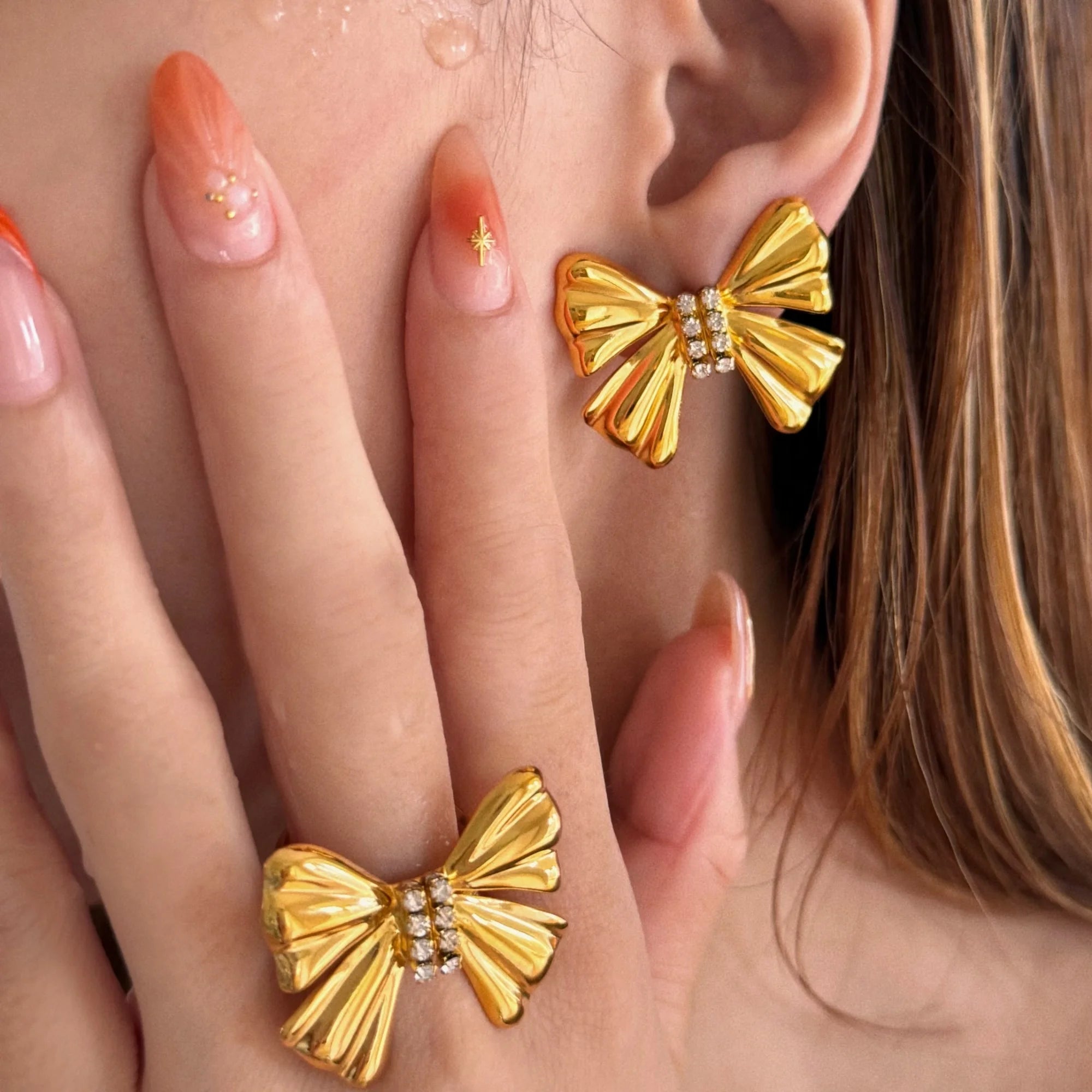 Dazan New HOT 18k Gold Plated Tarnish Free Stainless Steel Classic Hyperbole Chain Zircon Big Bow Earrings Ring Set for Women