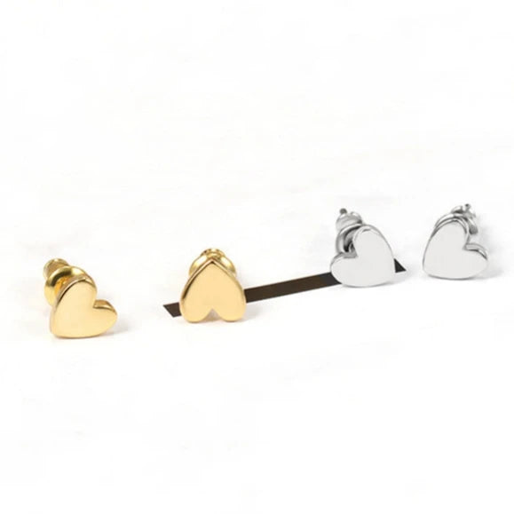 Simple Chic Style 18k Gold Plated Minimal love Heart Stud Earrings for Women