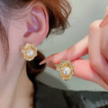 CAOSHI Bulk Wholesale Contracted Style Flower Design Pearl Earring for Wedding Gold Plated 3A Zircon Stud Earrings Jewelry Women
