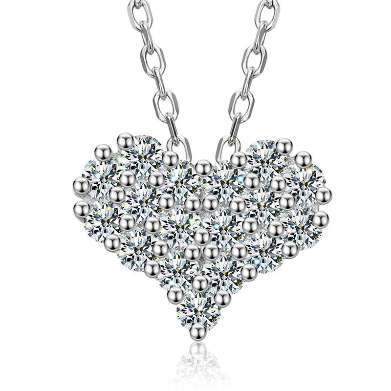 New Trendy Iced Out Shining Heart Shape Pendant 925 Sterling Silver VVS Moissanite Diamond Pendant Necklace for Women