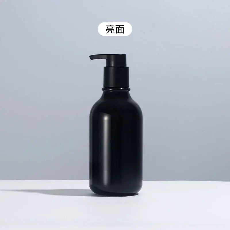 Luxury 300ml 500ml Black Hard Shampoo Skincare Body Wash Lotion Pump Bottle Packaging in Stock