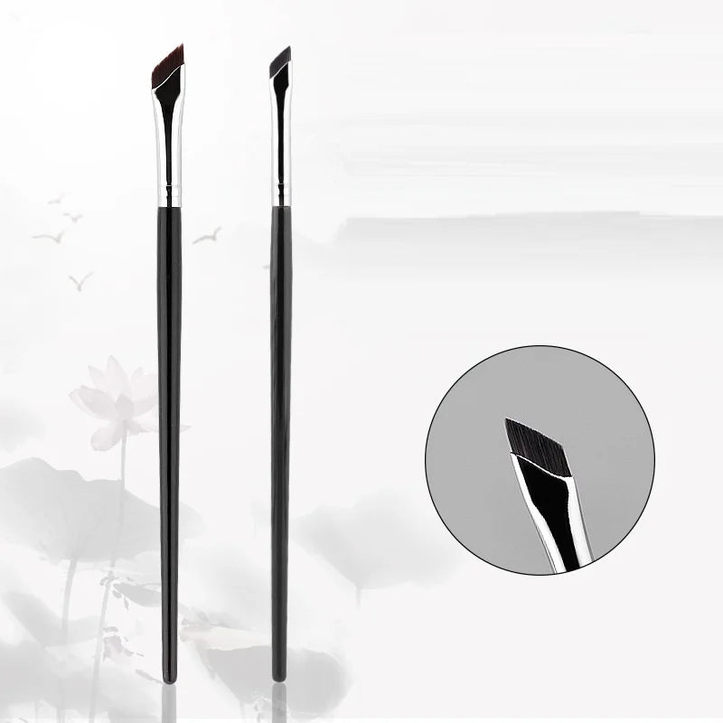 Portable Super Thin Angle Liner Eyeliner Brush Thin Angled Eyeliner Makeup Brush Concealer Brush for Women and Girls