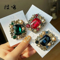 Fashion Pearl Brooch Pin for Women and Children for Weddings Parties Engagements Gifts