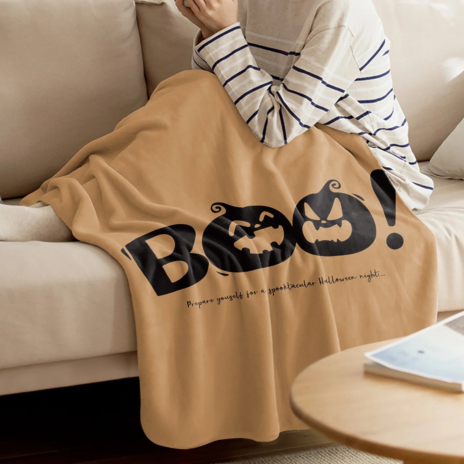 2025 New Design Helloween Ghost BOO Printed Decor Soft Blanket 100% Polyester Custom Winter Flannel Blanket