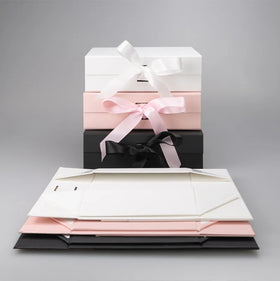 Premium Garment Paper Packaging Box Custom Logo Printed Magnetic Closure Cardboard Folding Gift Paper Boxes with Bow Tie