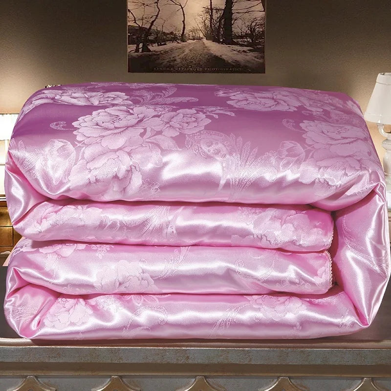YongHo Modern European American Satin Jacquard Winter Warm Silk Quilt Natural Silk Lightweight Pink Duvet
