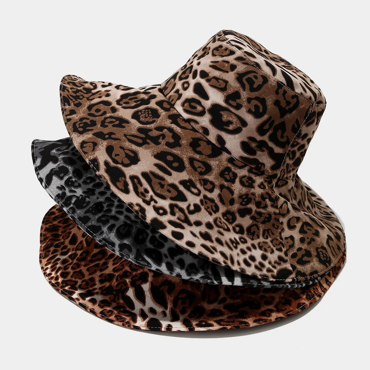 2025 New Fashion Leopard Printing Bucket Hat Outdoor Wide Brim Sun Hat Fishing