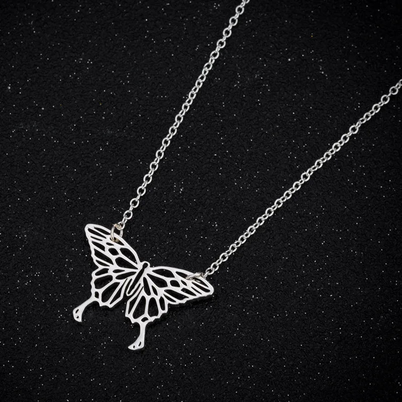 SSeesy Custom Valentines Day Gift Tarnish Free Waterproof 18K Gold Stainless Steel Butterfly Pendant Necklace Jewelry
