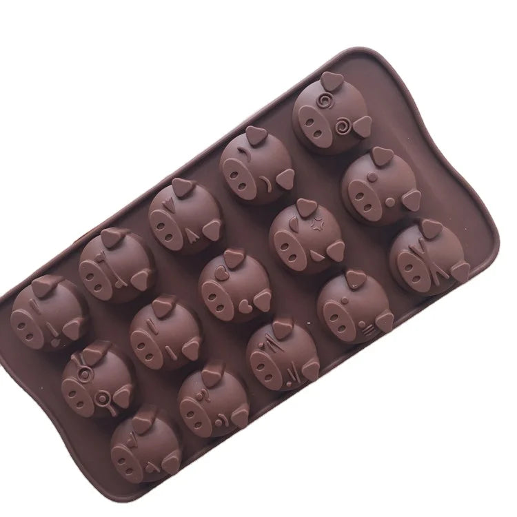 Saffron Pig Silicone Rubber Baking Mold Handmade Chocolates for Kids Chocolate Candy Gummy Mold Pig