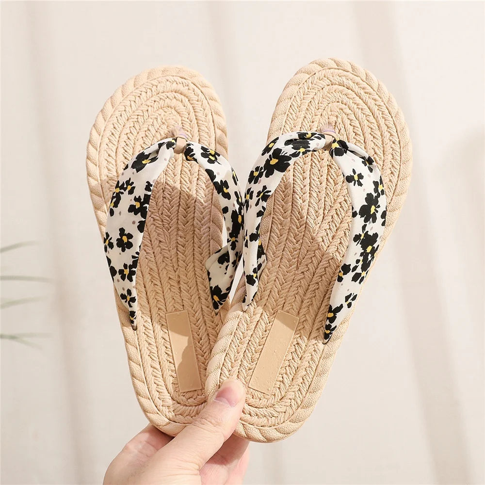 Summer Women Girls Ladies  Flowers Outdoor Flat  Faux Straw Flip Flops Slides Slipper Sandals