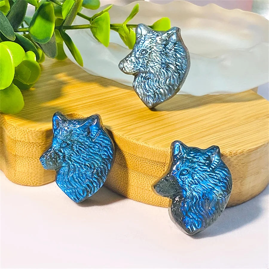 Wholesale Natural Crystal Blue Flash Labradorite Animal Carving Wolf Head Hand Carved Pendant for Gift Decoration