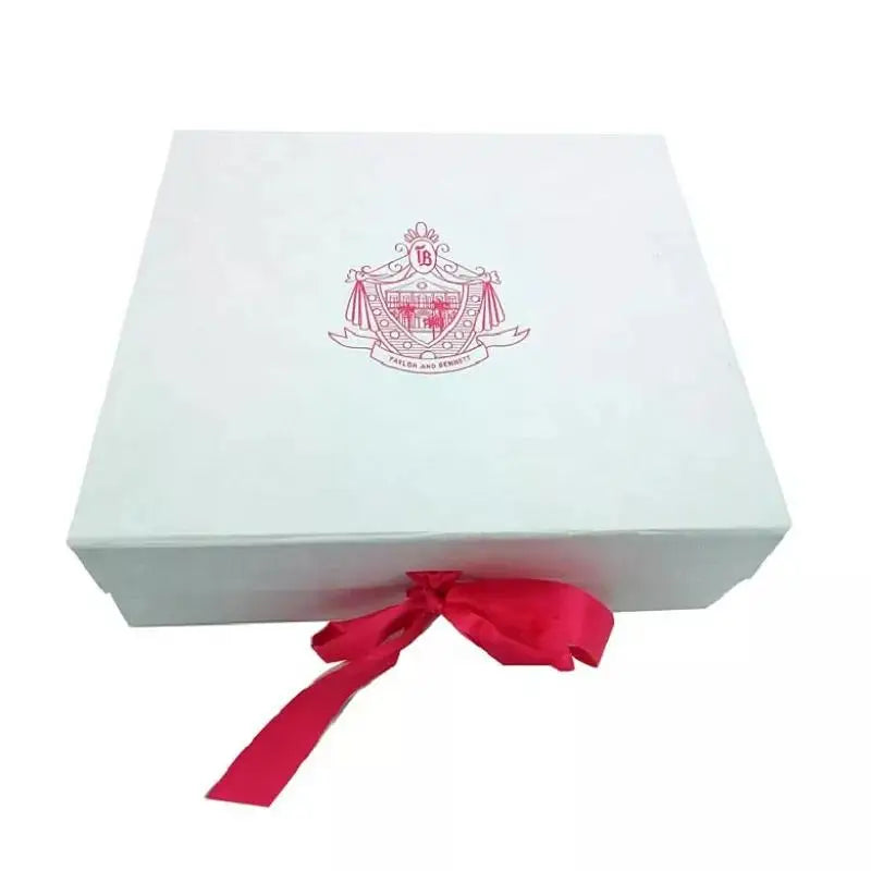 Custom Logo Printed Gift Box Elegant White Folding Magnetic Paper Box