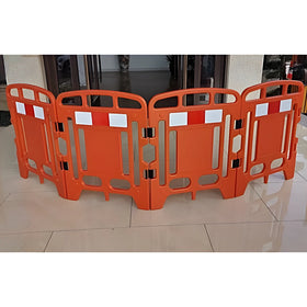 Polyethylene Plastic Road Wheeled Work Manhole Gate Barrier Lightweight Expandable Plastic Safe Gate Manhole Barrier