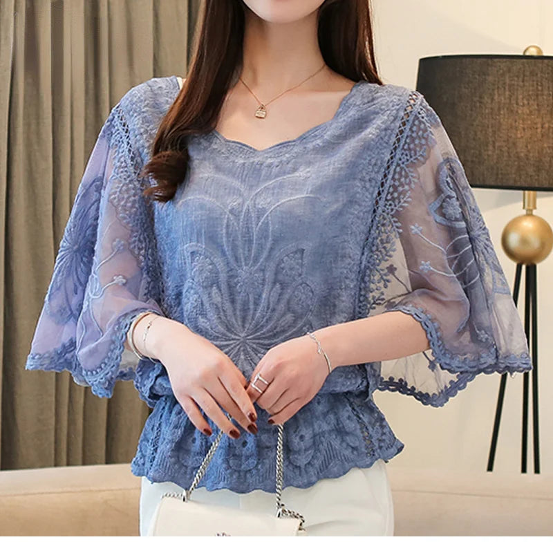 Fashion Women Blouses Spring New Blouse Cotton Edge Lace Blouses Shirt Butterfly Flower Women Shirt Tops Blusas 6866