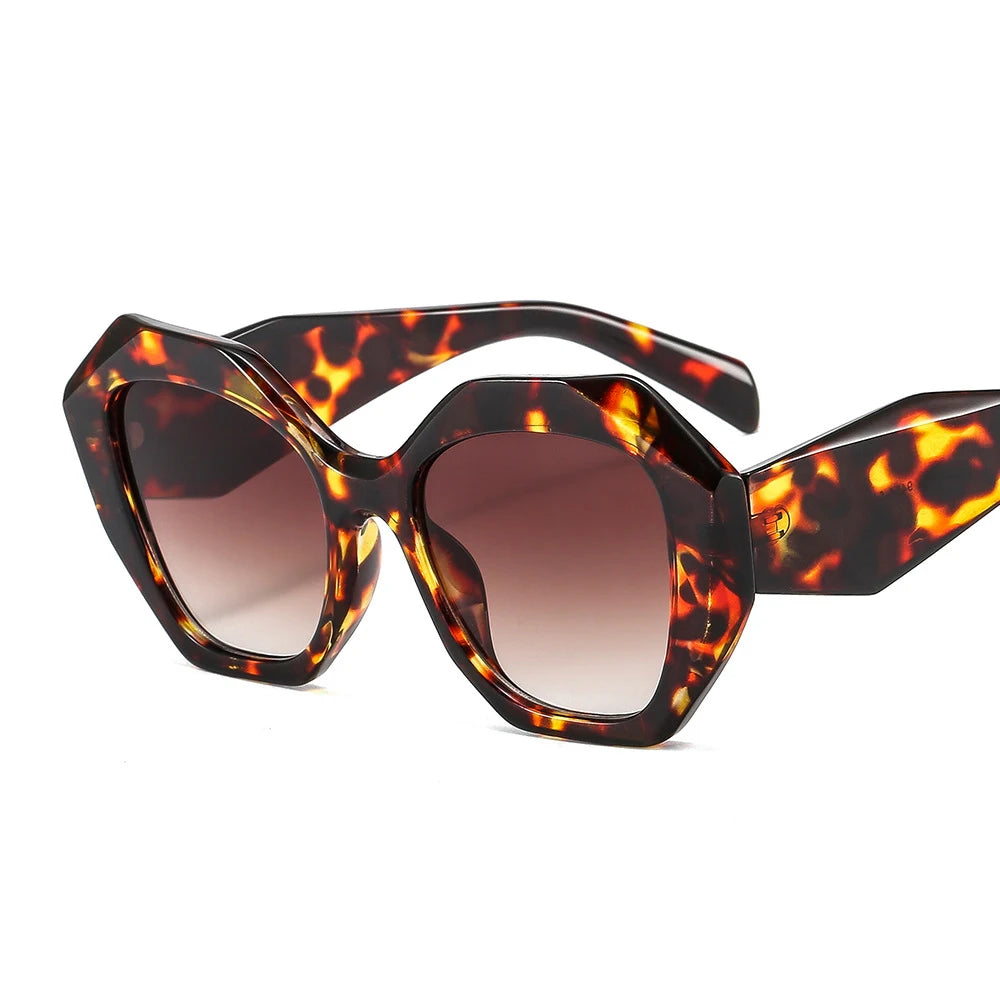 Hot Fashion Luxury Good Design Sun Glasses Newest Italian Plastic Oversized Sunglasses Women Men