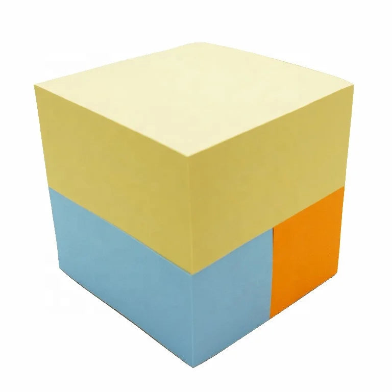 4 Memo cubes  in a Cubic Note