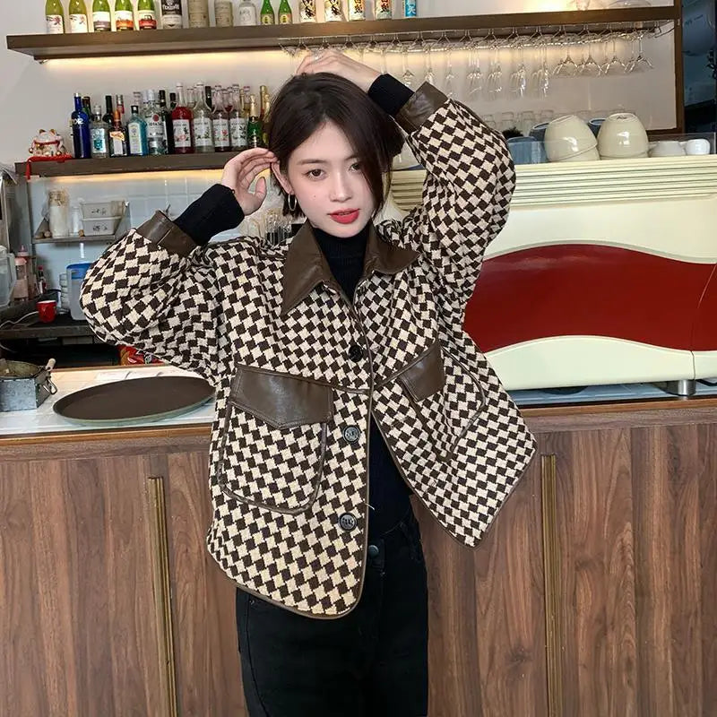 Accept Customization Fashion Winter Women Classic Coat Turn Down Collar Checkerboard Pattern Casual Short Coat