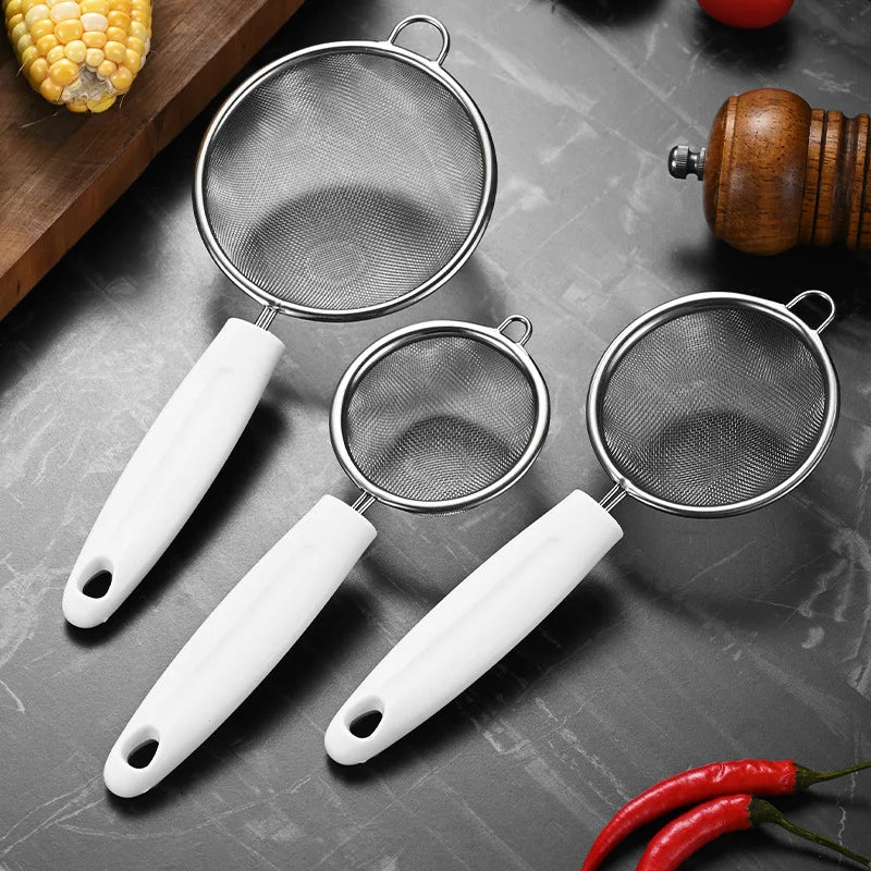 Manual Stainless Steel Flour Sieves Sifter with Wooden Handle Fine Metal Mesh Juice Filter and Oil Strainer Kitchen Gadgets
