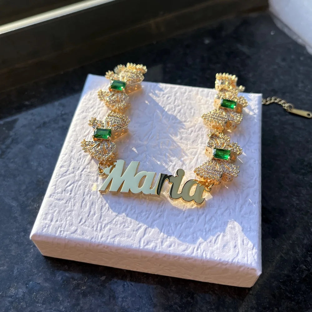 QIUHAN ODM Emeralds Bowknot Name Bangles Zircon Jewelry for Kids Custom Nameplate Bracelet