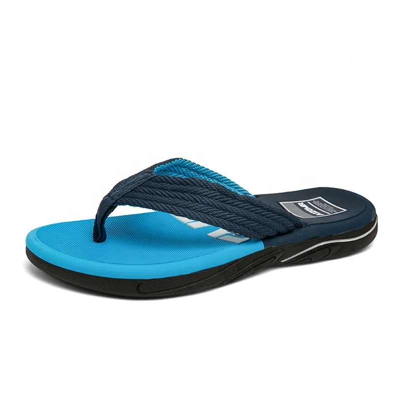 Convenient Mans Flip Flops Soft and Breathable Beach Flip Flop slippers Summer Men for Wholesale