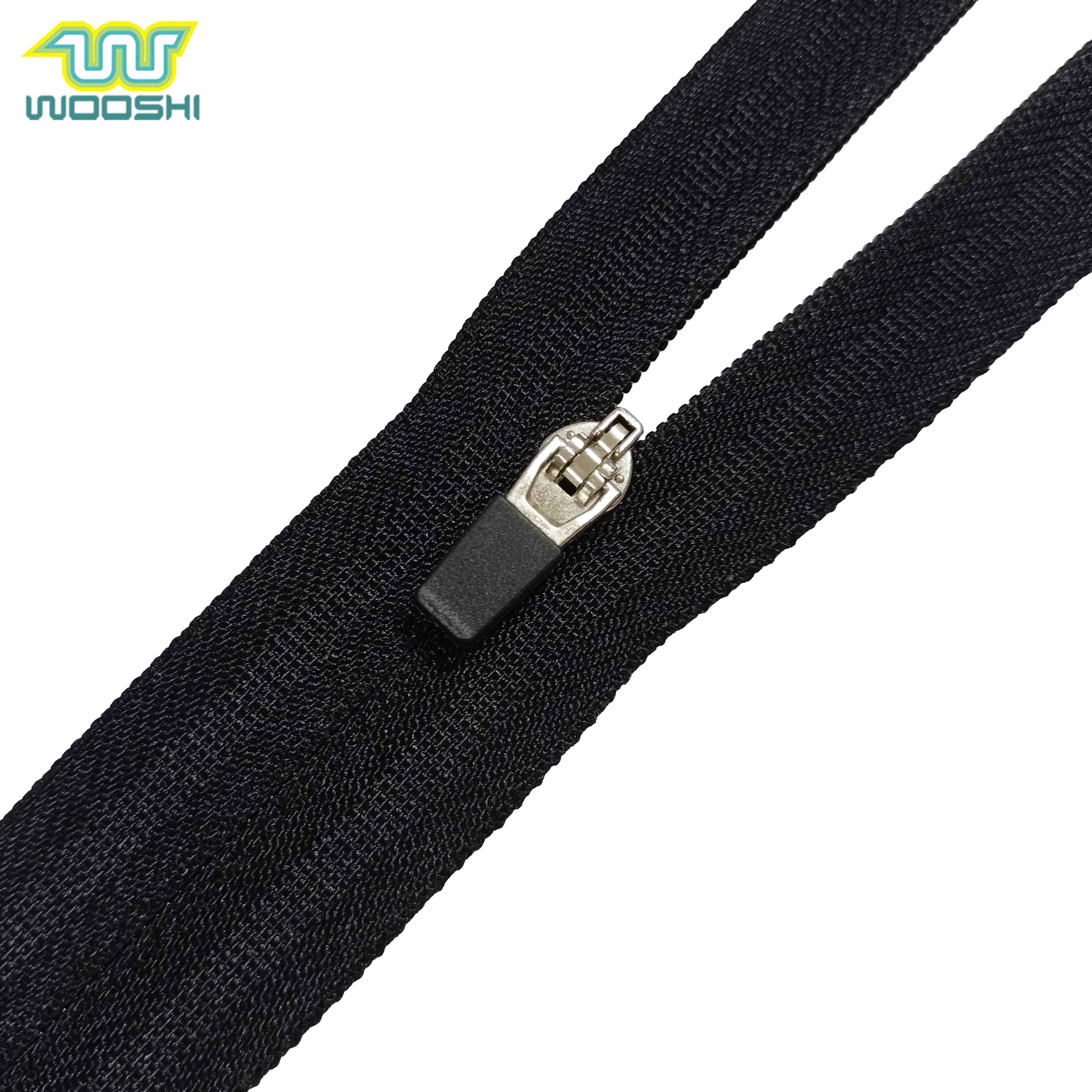 3# Nylon Zipper 20CM Close-end With YG Slider Shiny Nickel Plating With Black Hard Plastic Puller