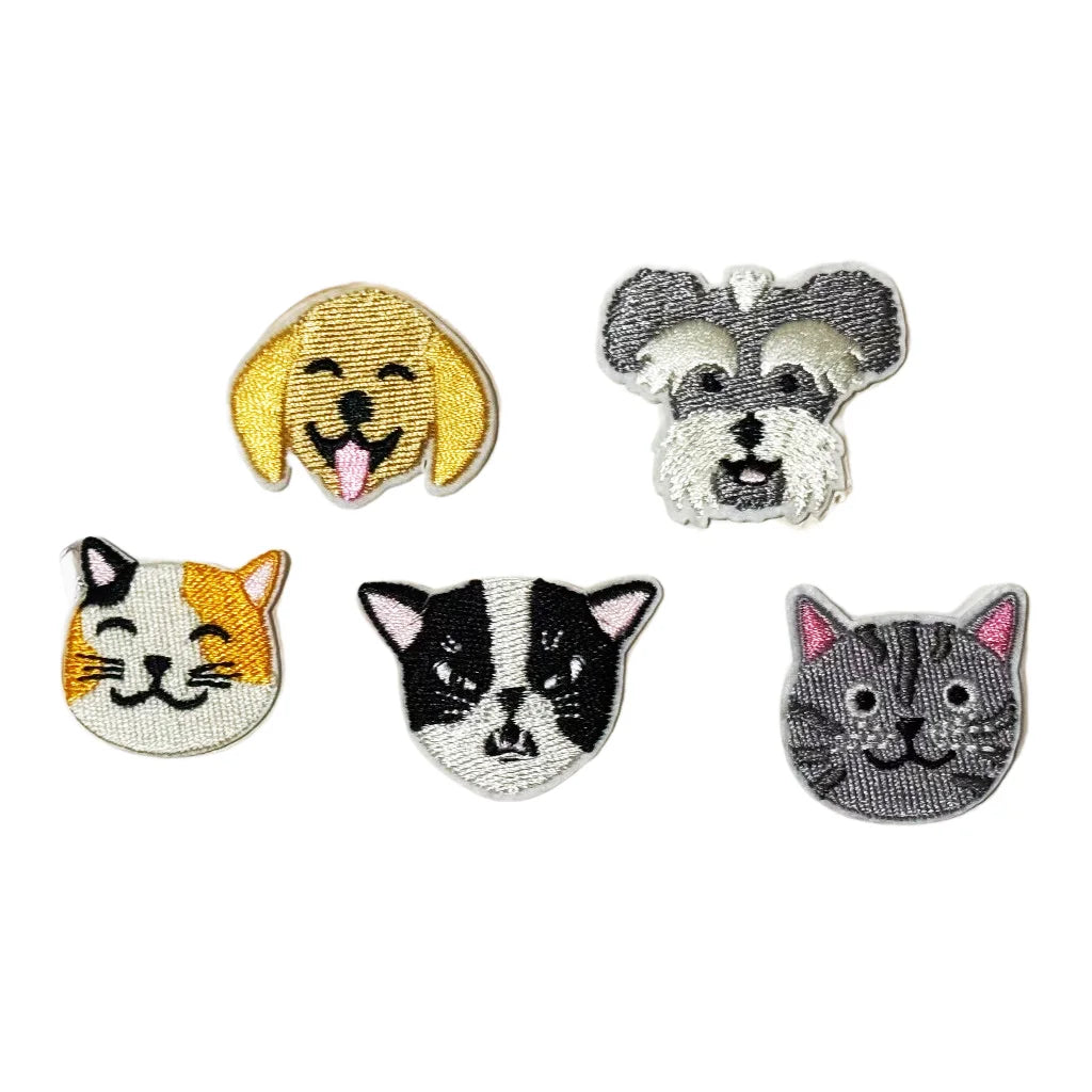 Stock 3.5cm Mini  Iron on Backing Cute Embroidery Dog Cat Pet Patch for Luggage Tag Bag Decoration