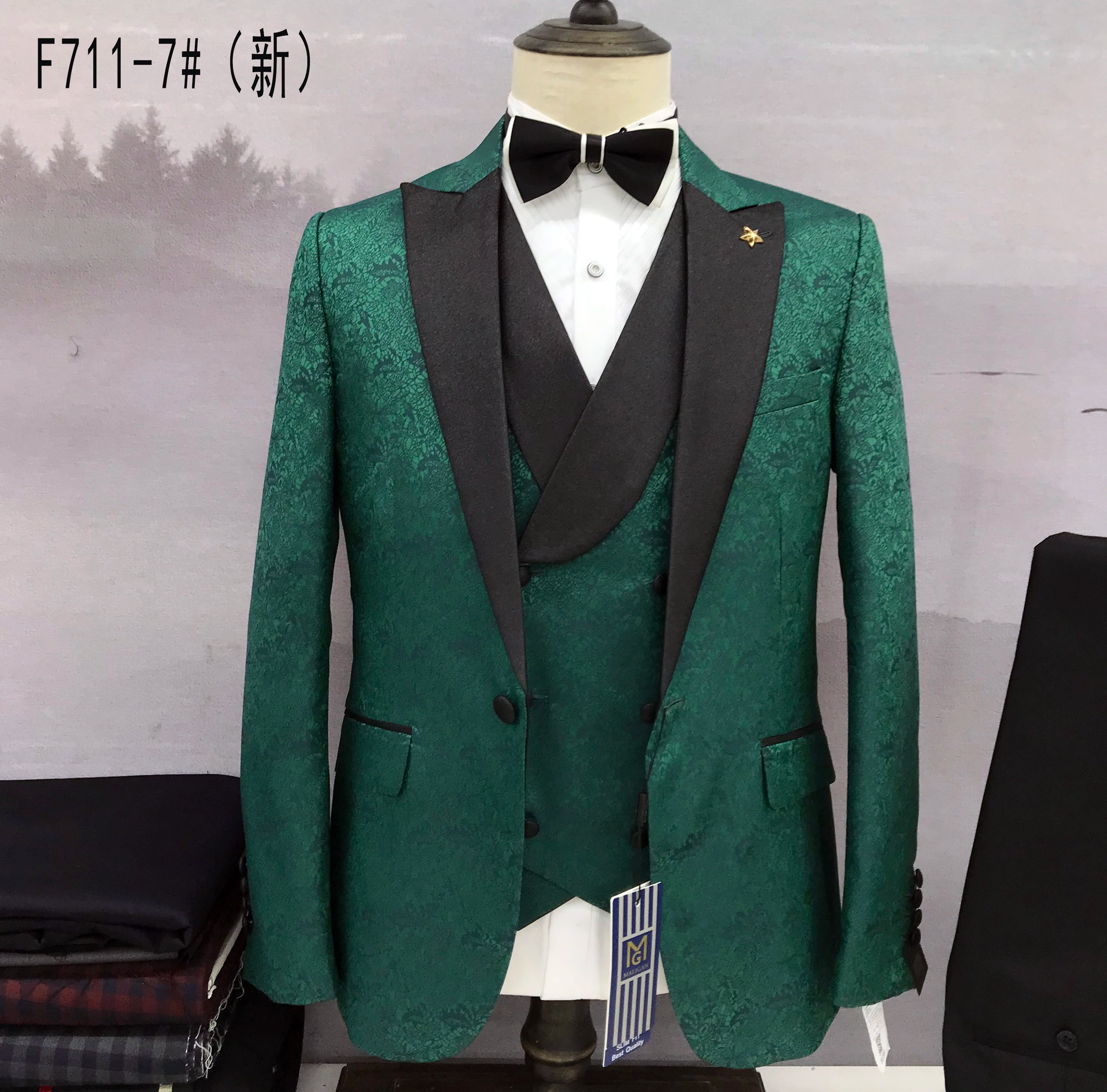 S6021F 2023 Drop Shipping High-quality Custom New Casual Large Size Three -piece Solid Color Mens Wedding Suits Set