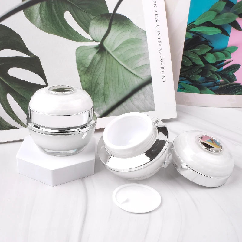 30g MOQ 100pcs Wholesale Luxury Skincare White Acrylic Base Plastic Jars for Cosmetic Creams with Custom Logo & Printing