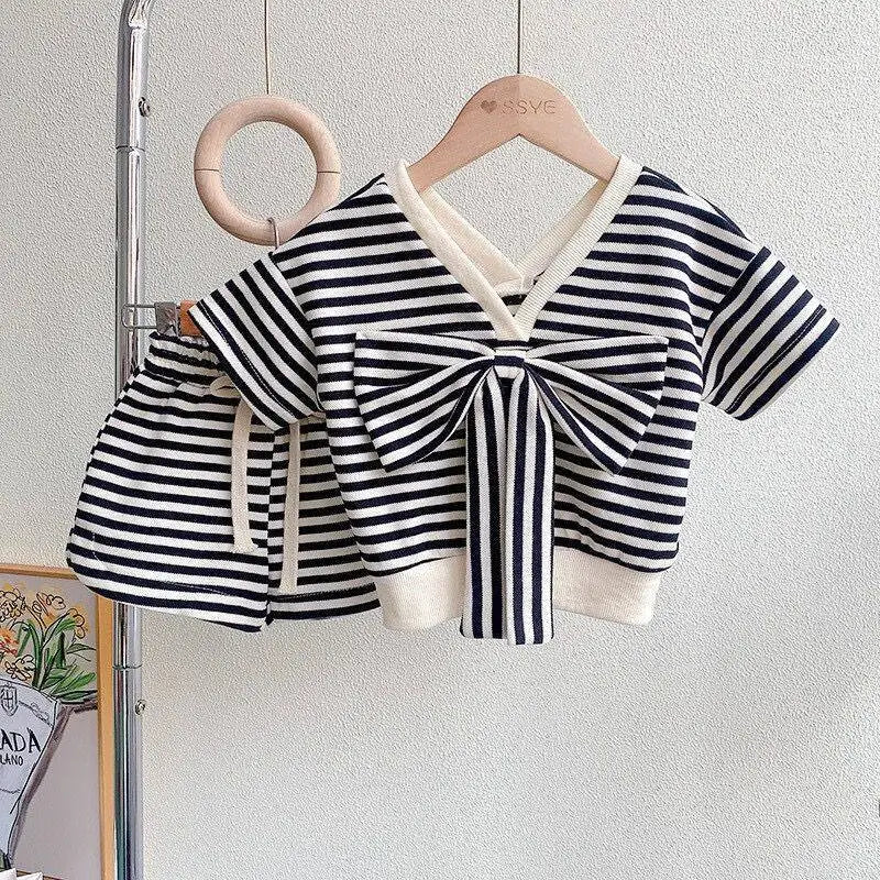 Girls' Suit Summer 2025 New Girls Bow Striped Shorts Set of 2 Pieces