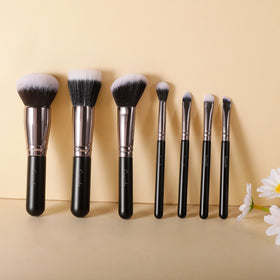 Oem Custom 7pcs Mini Travel Luxury Face Eye Soft Dense Synthetic Hair Wood Handle Cosmetic Makeup Brushes Set for Concealer