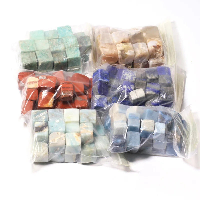 Hot Sales 500G Natural Rose Quartz Cubes Healing Stone Clear Quartz Tumble for Fengshui Decoration