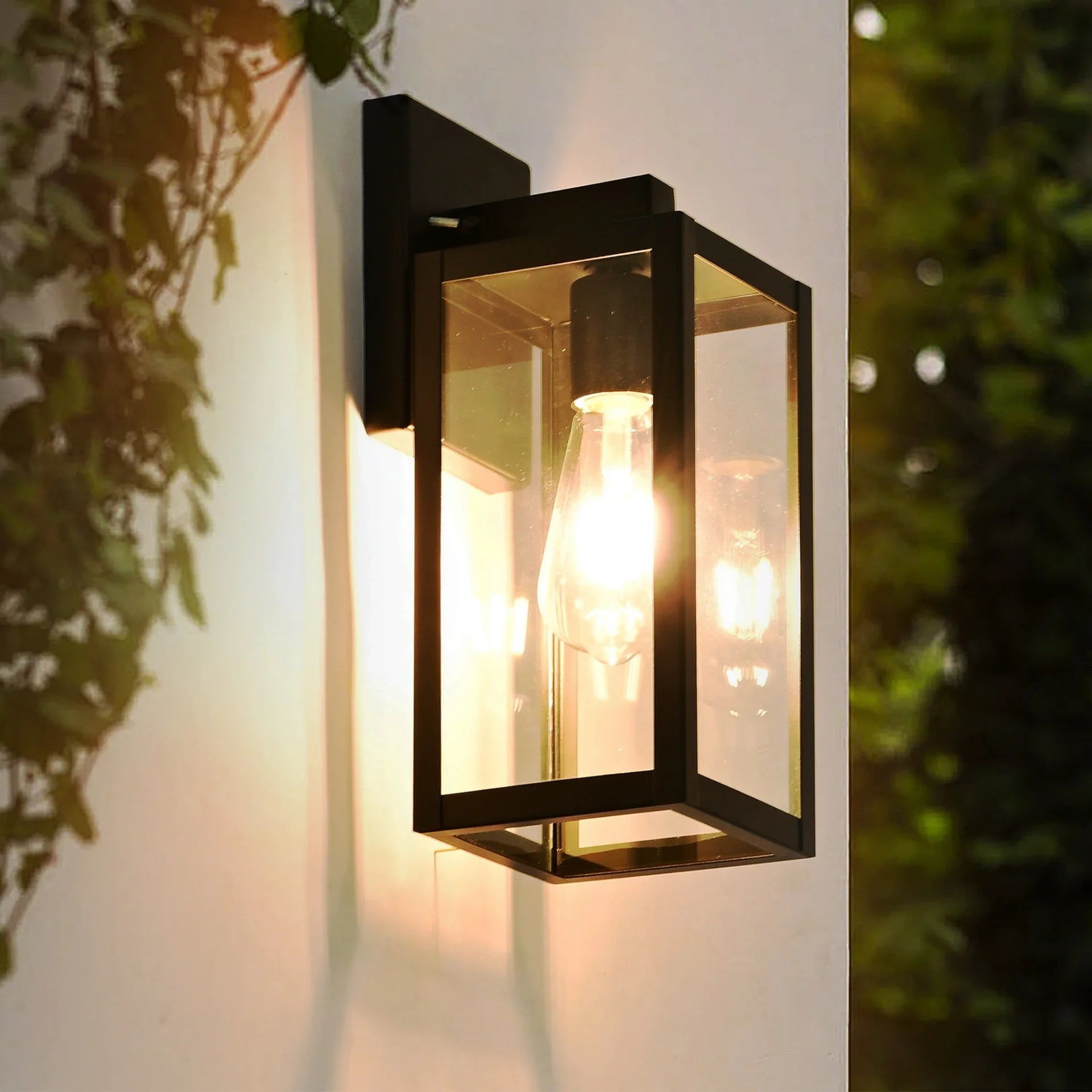 Modern Home Lighting Black Aluminum Alloy for Garden and Villa Columns Waterproof and Rust Proof Outdoor Wall Lights